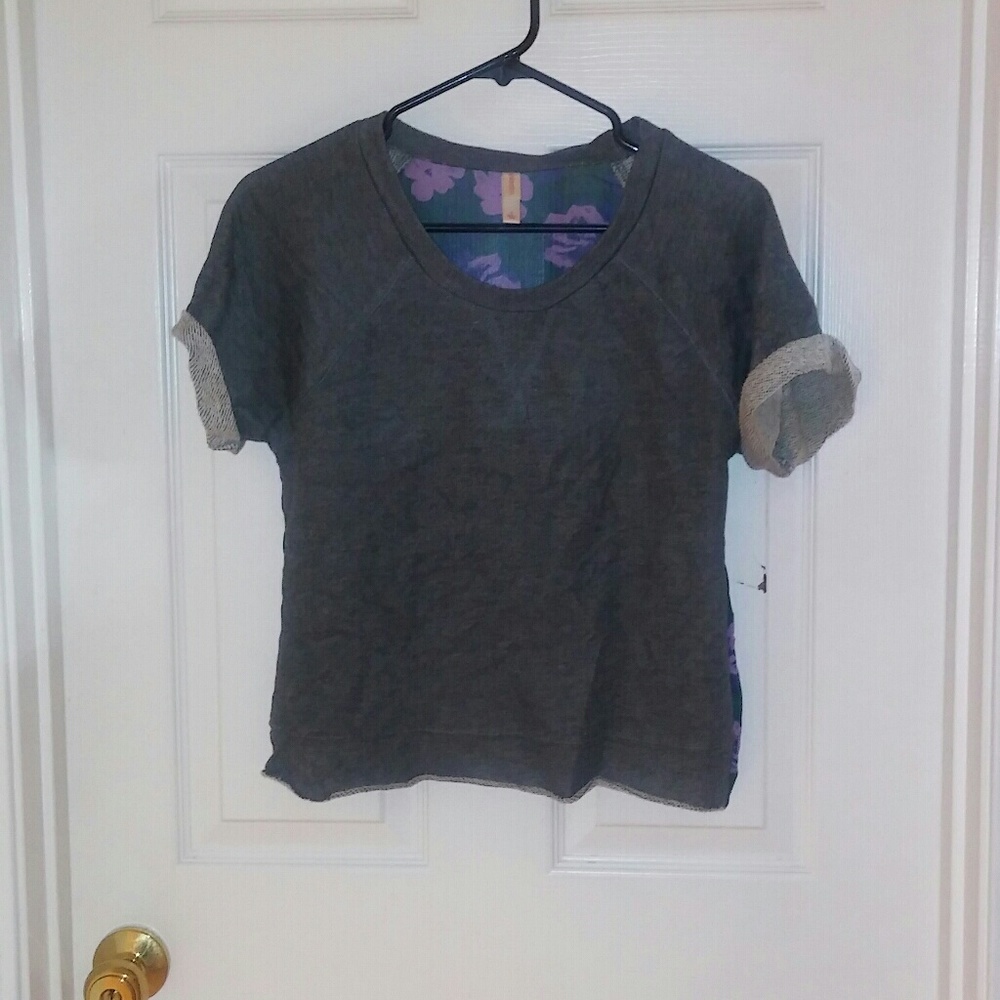 Crop top